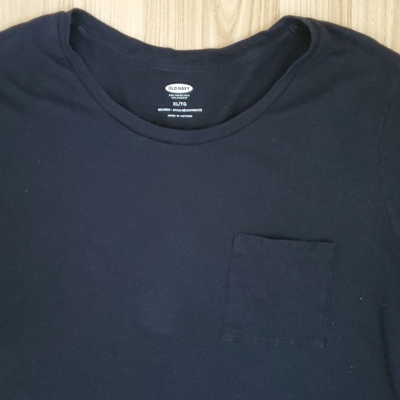 Black Old Navy Relaxed Long Sleeve Top - Picture 2 of 5